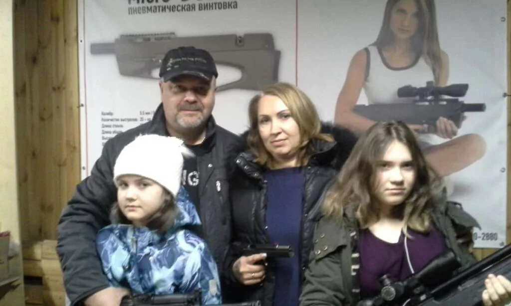 Старт соревнований "Мама, папа, я - стрелковая семья"! Старт соревнований "Мама, папа, я - стрелковая семья"!